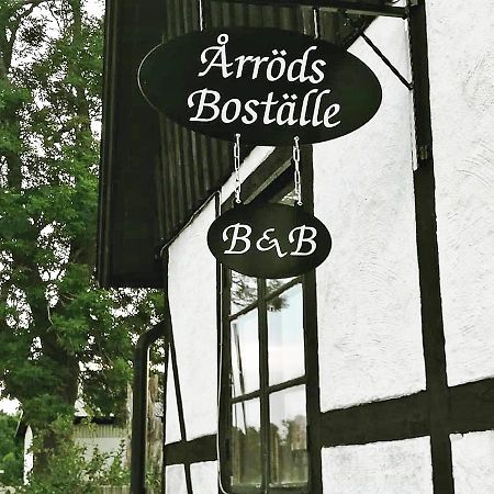 Arroeds Bostaelle Acomodação com café da manhã Tollarp Exterior foto